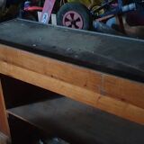 Old industrial workshop establishment and its 4 drawers