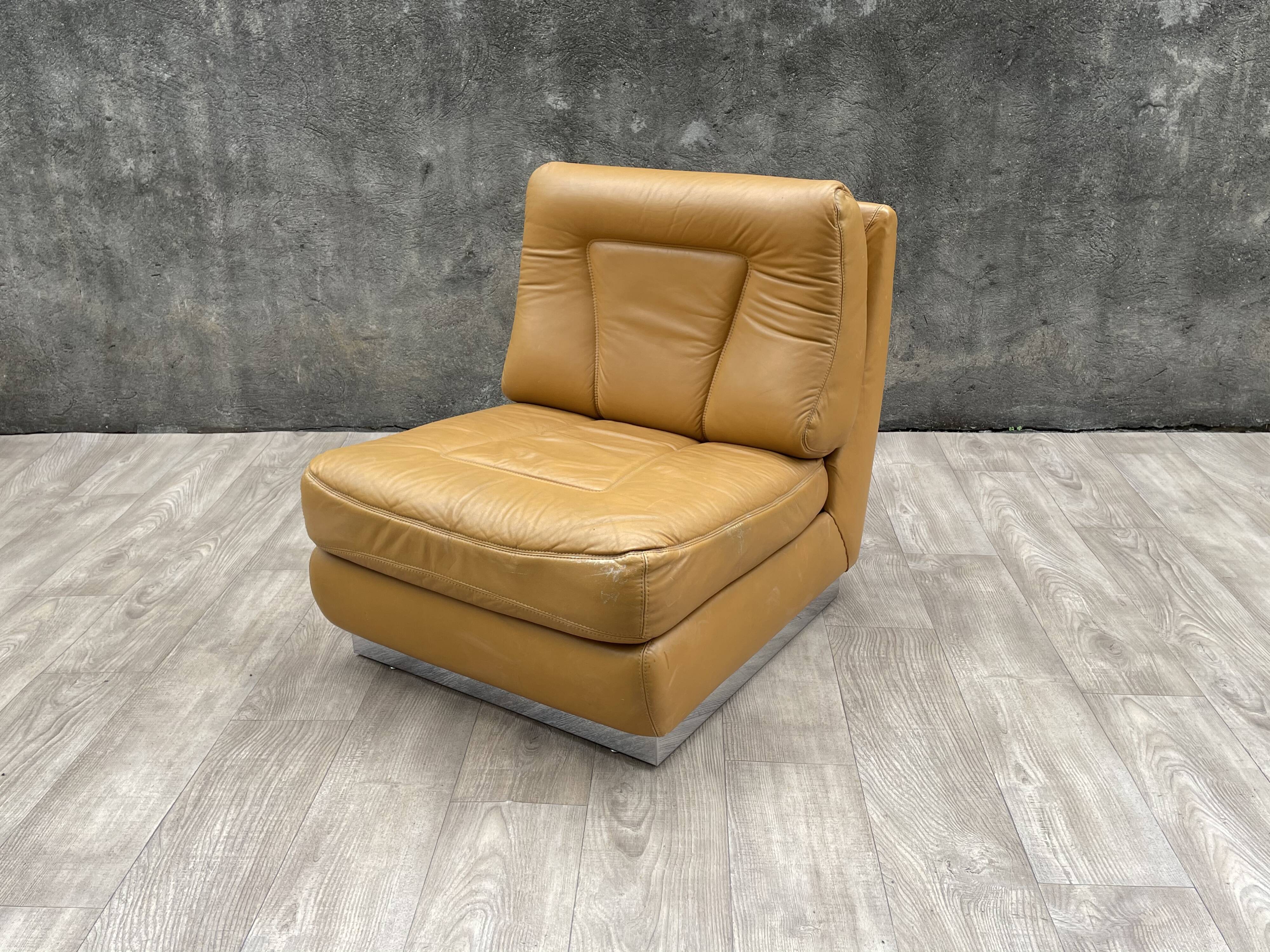 Leather heater and chrome metal base, 1970s