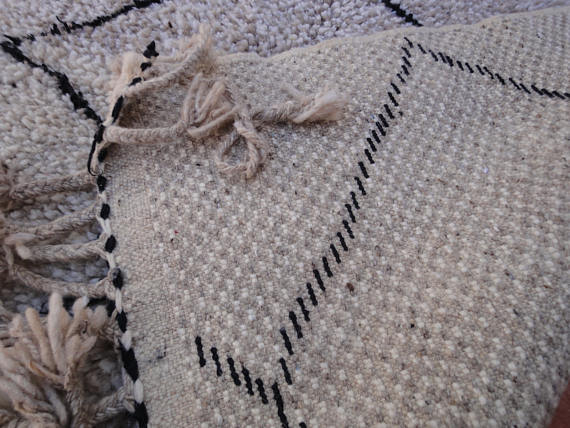 Carpet beni ourain 250 x 151 cm