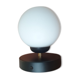 Apply matte white opaline ball