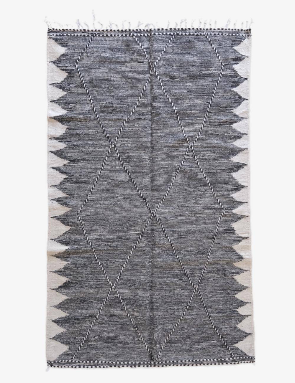 Kilim Zanafi rug - 267 x 152 cm