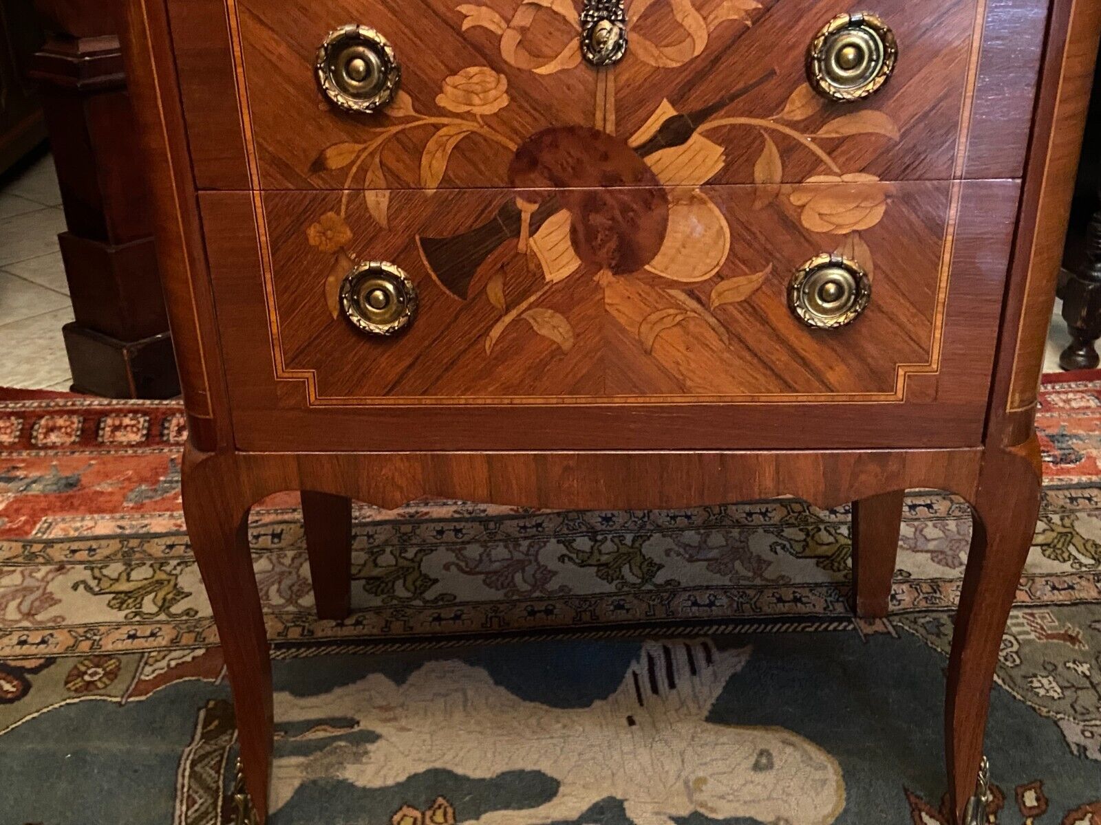 Louis XV Louis XVI style inlaid chest of drawers