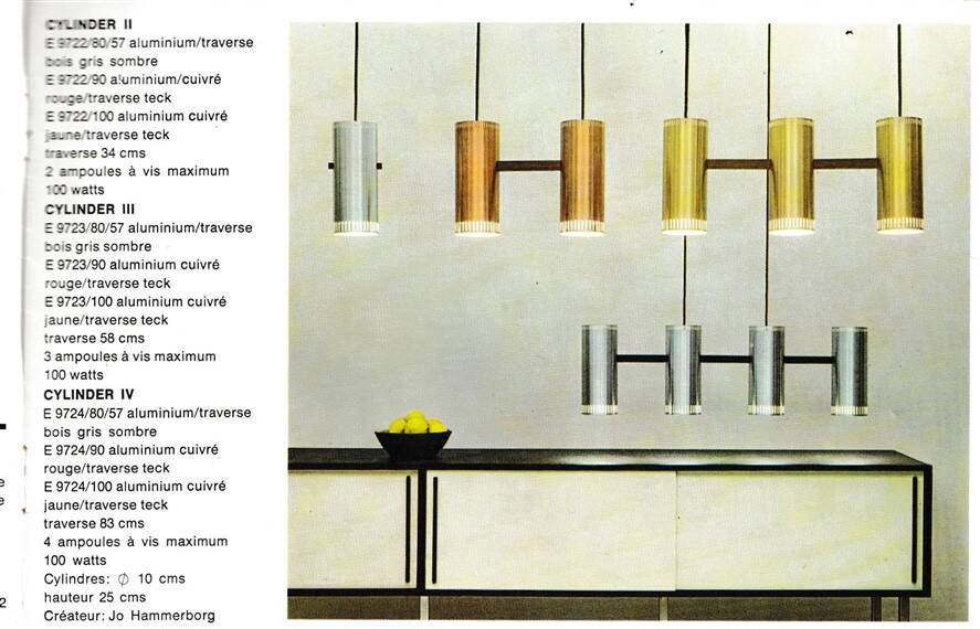 Rare lampe suspendue "Cylinder III" par Jo Hammerborg pour Fog & Mørup / années 1960 / design danois moderne du milieu du siècle / Teck / Laiton