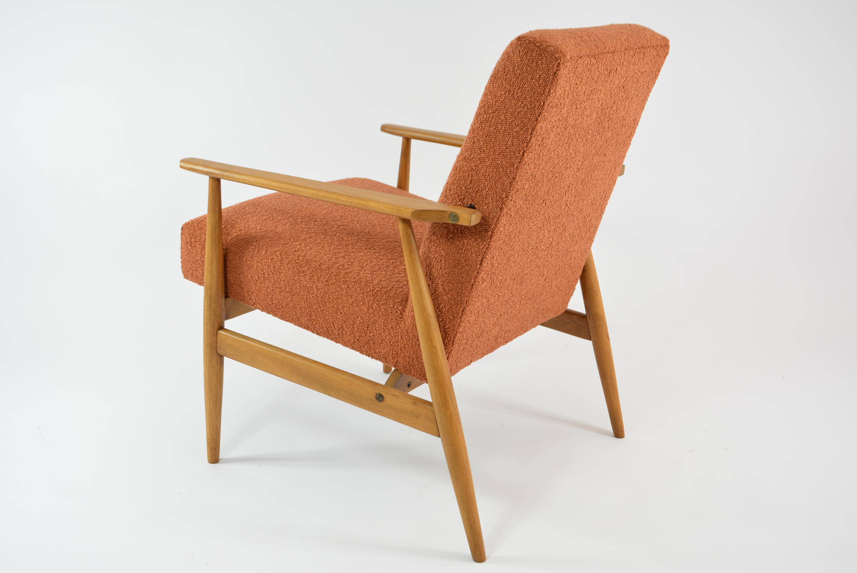 FOX terracotta curled armchair