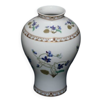 Vase en porcelaine de limoges haviland