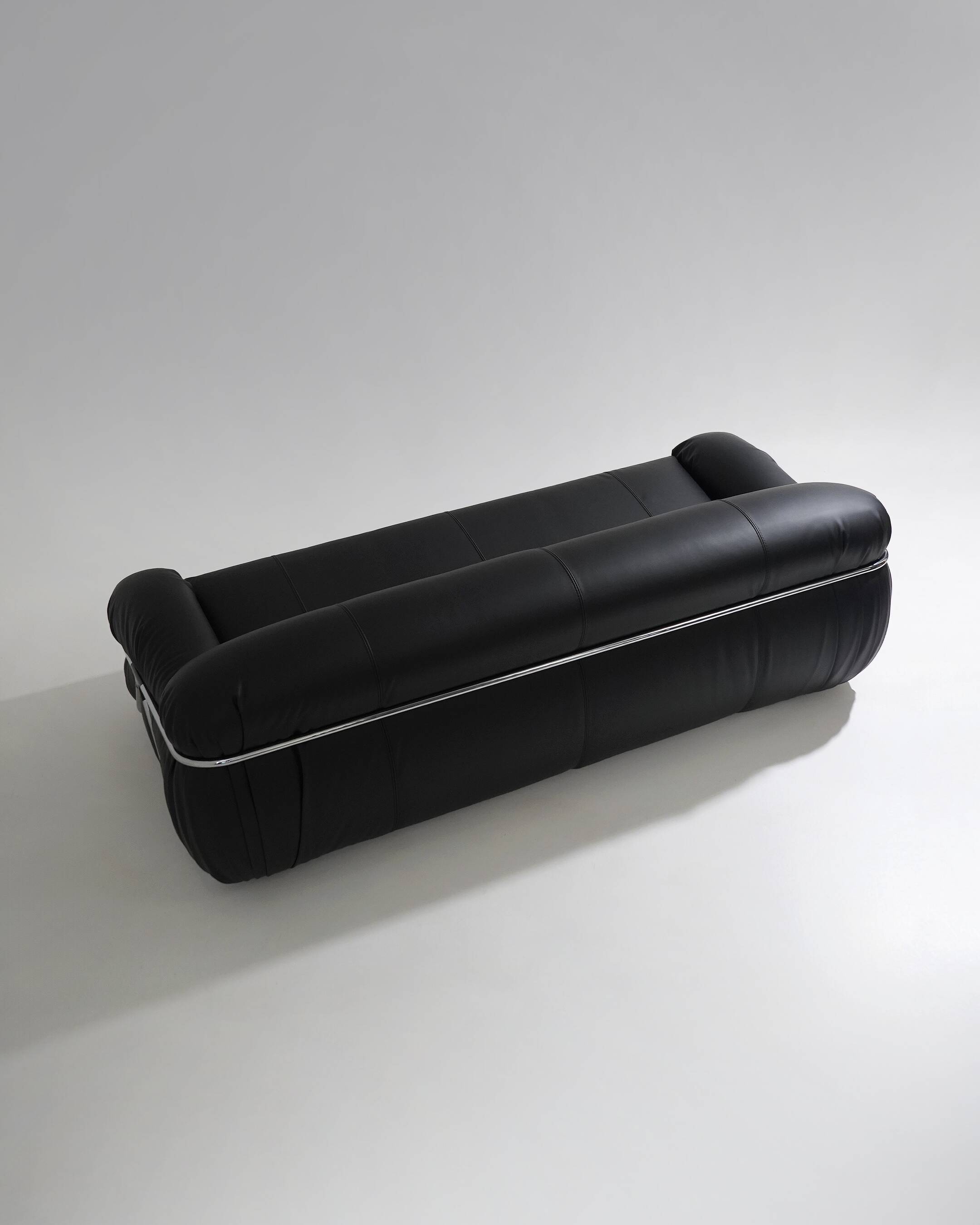 Canapé 3 places modèle "Luisa" par Ico e Luisa Parisi pour Comfort, années 1970