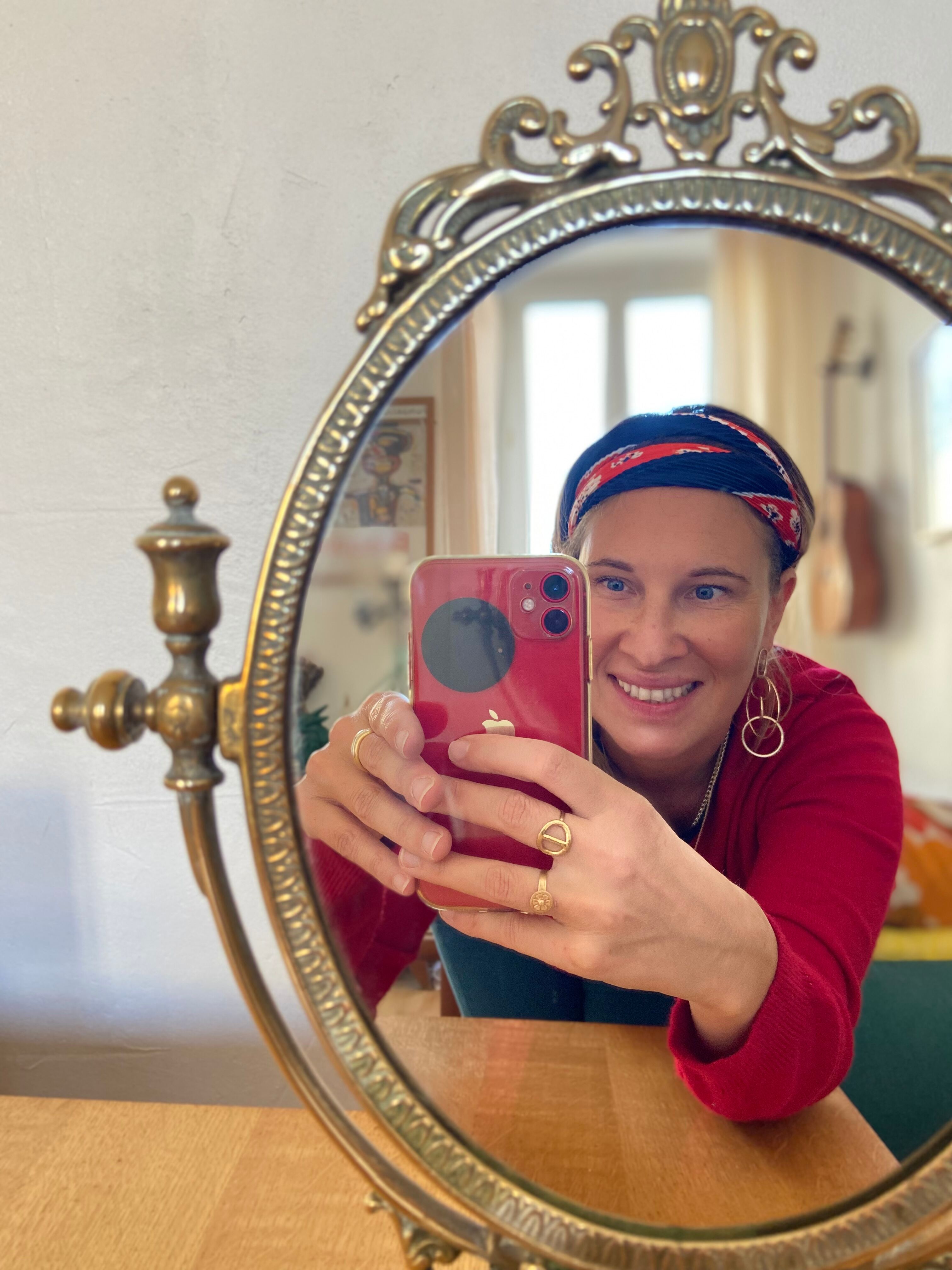 Psyche mirror, early XX th in golden brass