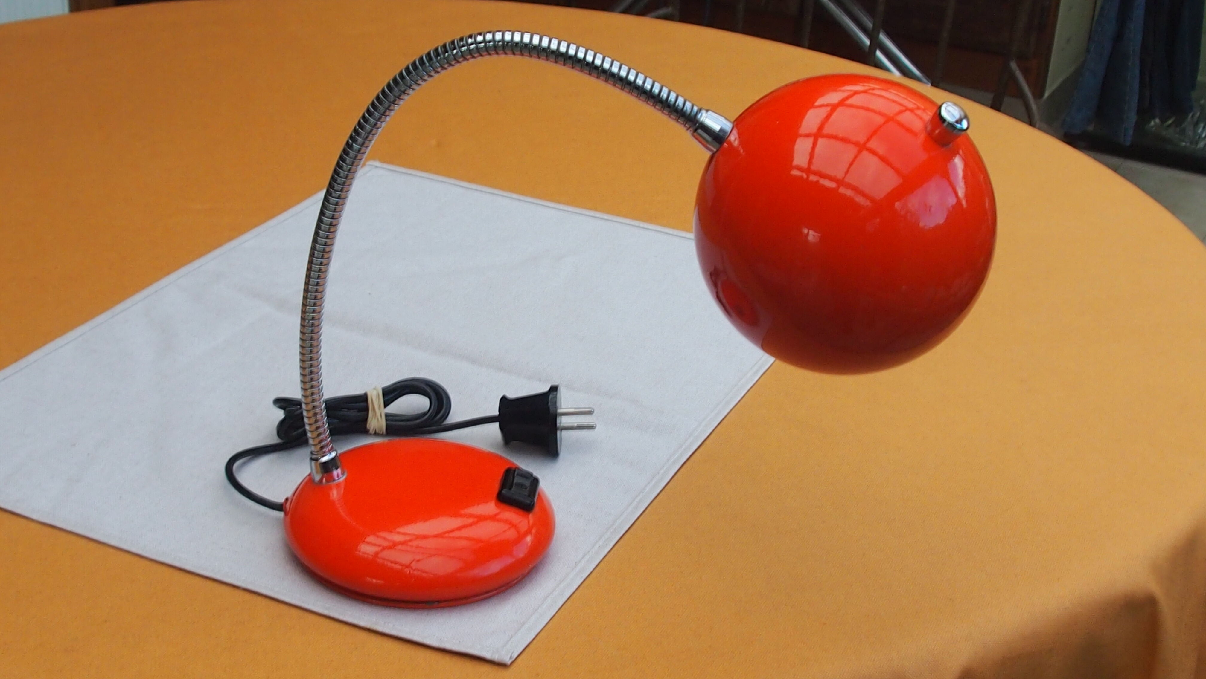 Disderot delmas lamp