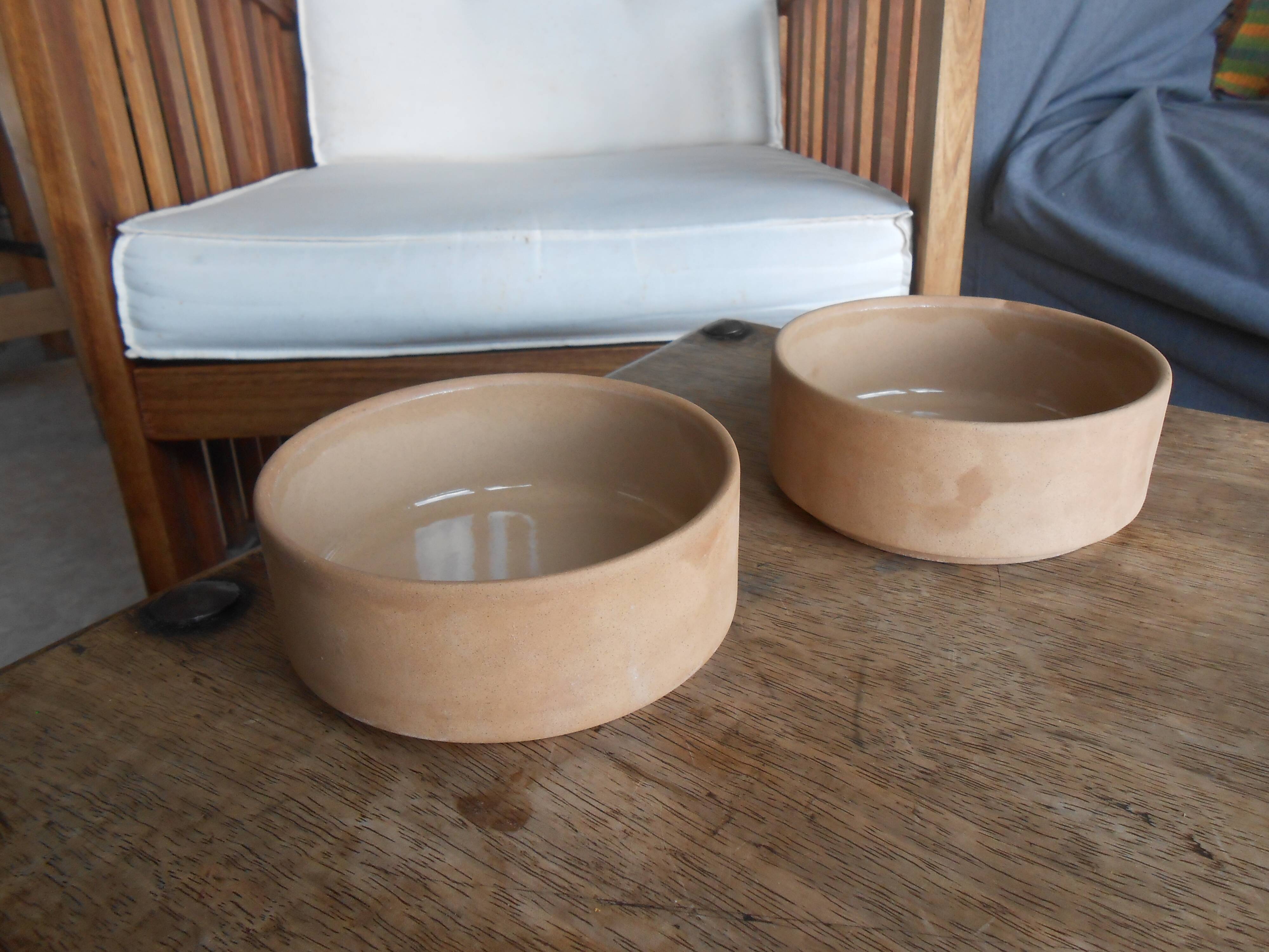 2 Gien stoneware cups