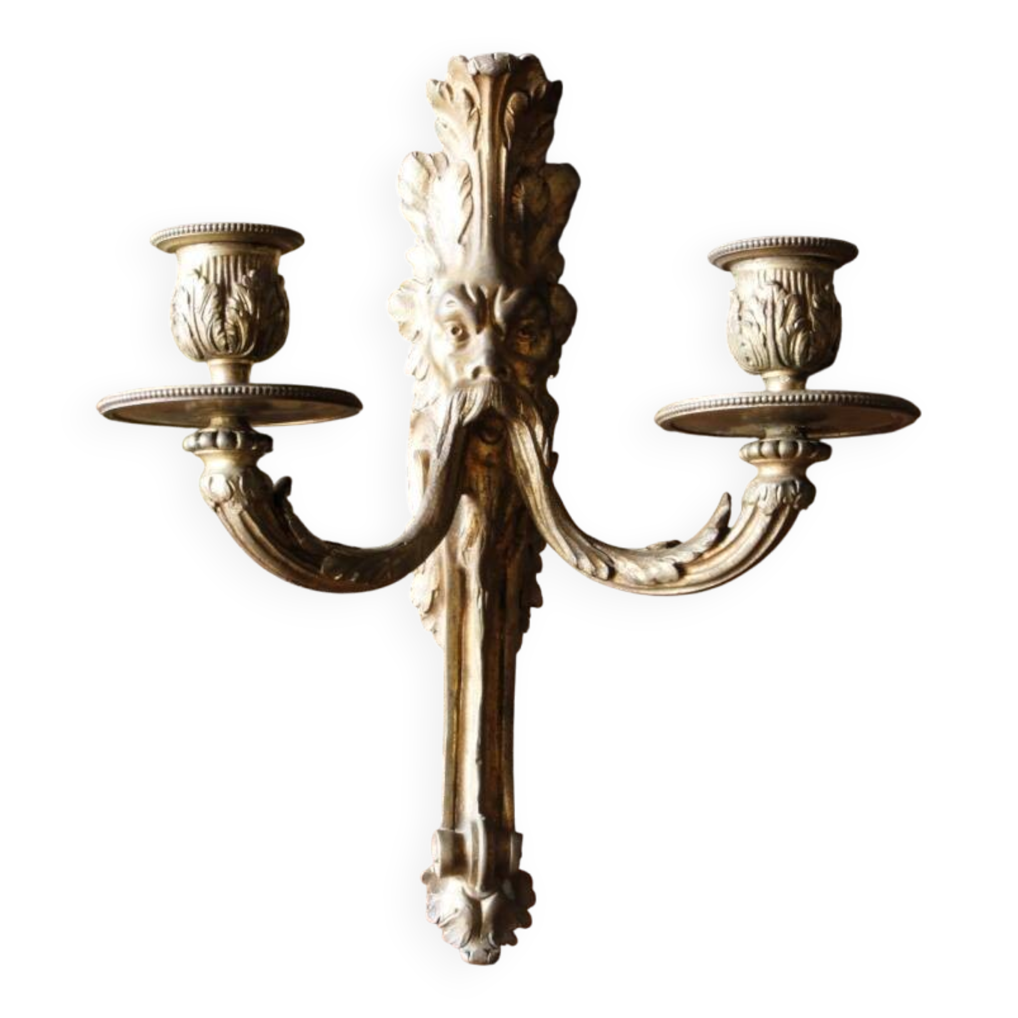 Gilded bronze wall light, monobloc, 18th century
