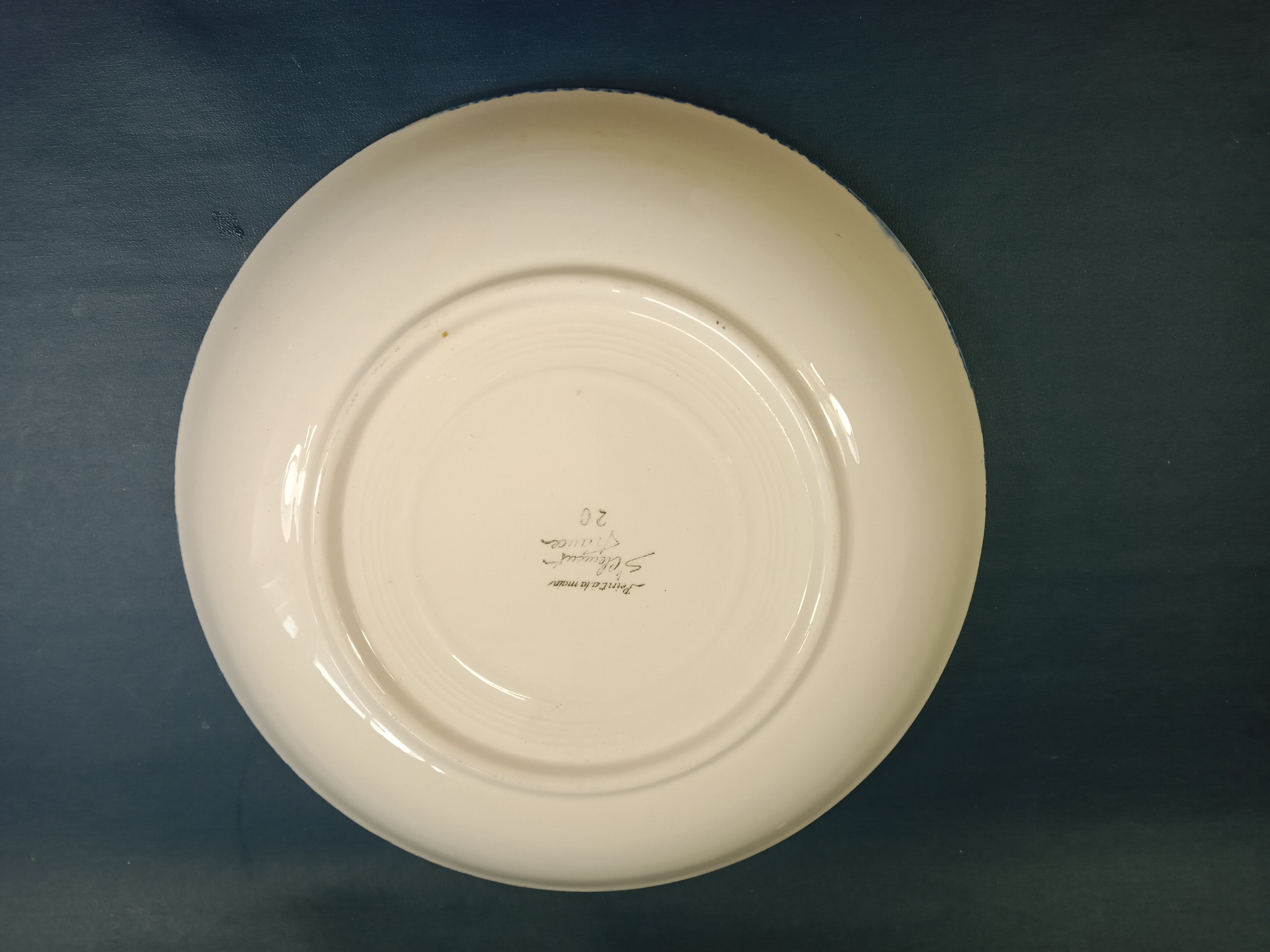Pair of ceramic plates from Saint Clement