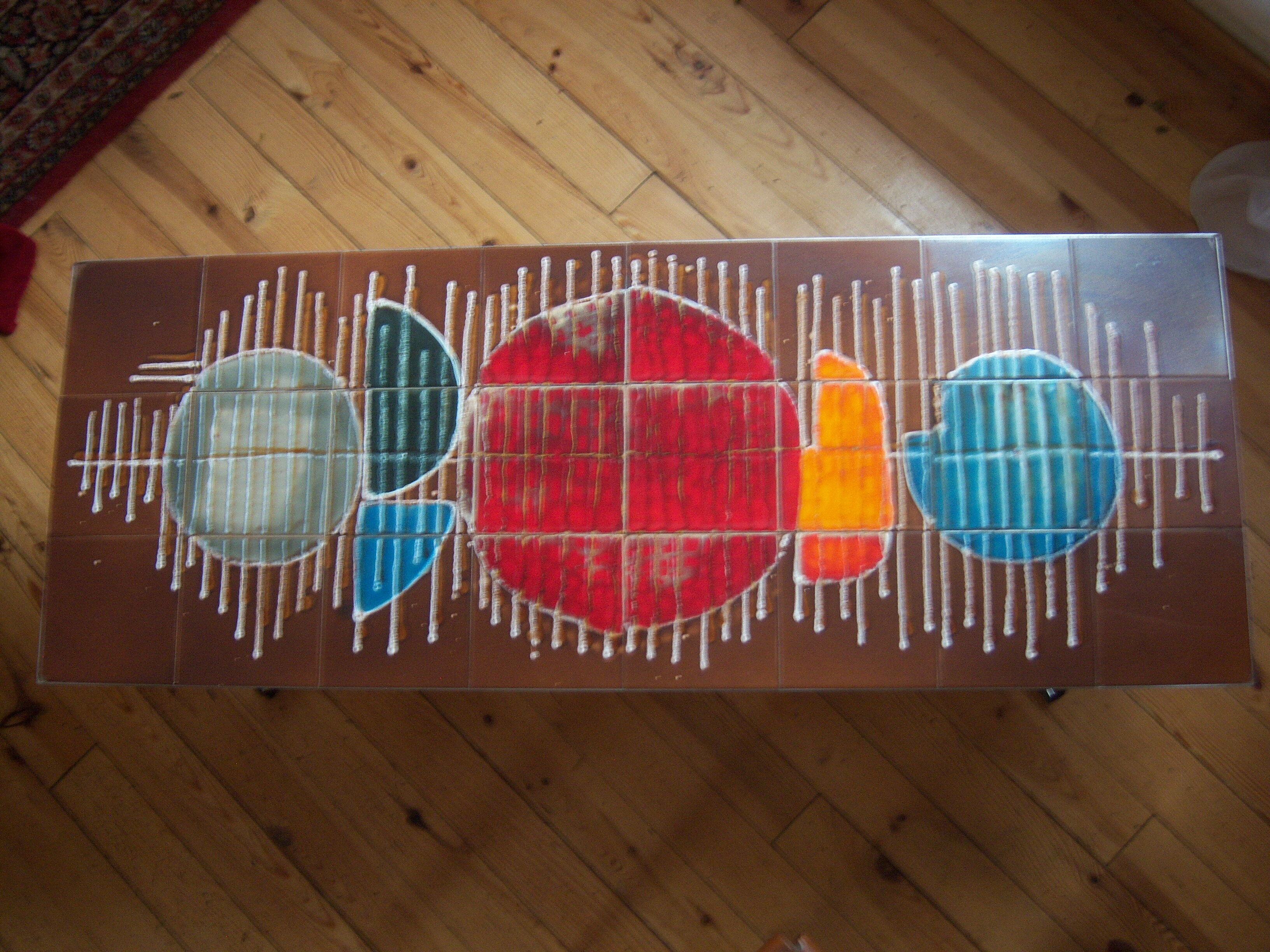 Table low ceramic 70s