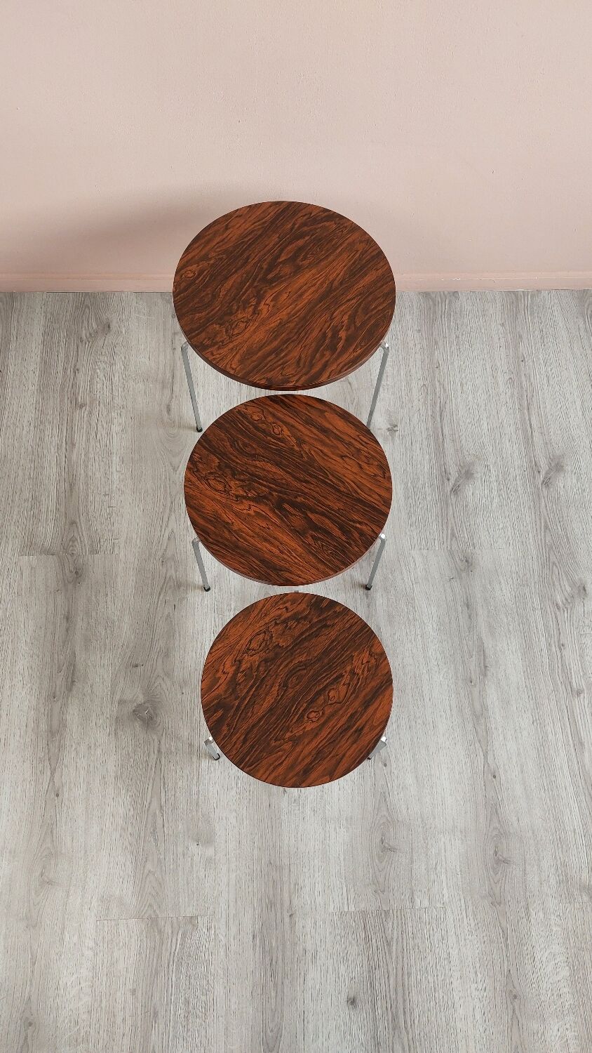 Nesting tables by VAZA Roden.