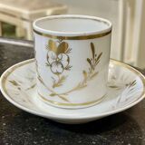 Set of 4 cups and saucers from the early 19th century in Paris porcelain