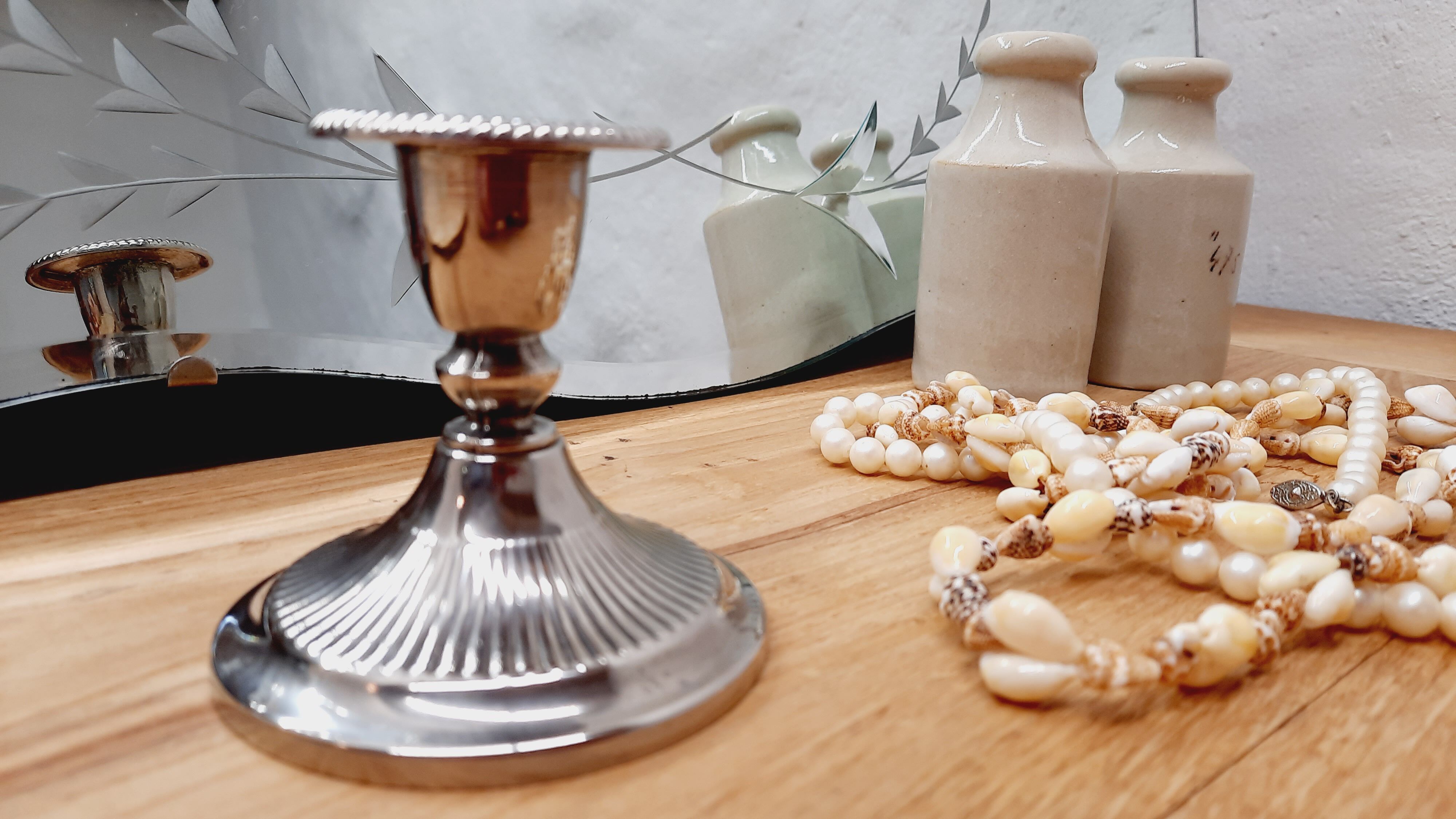 Silver metal table candle holder