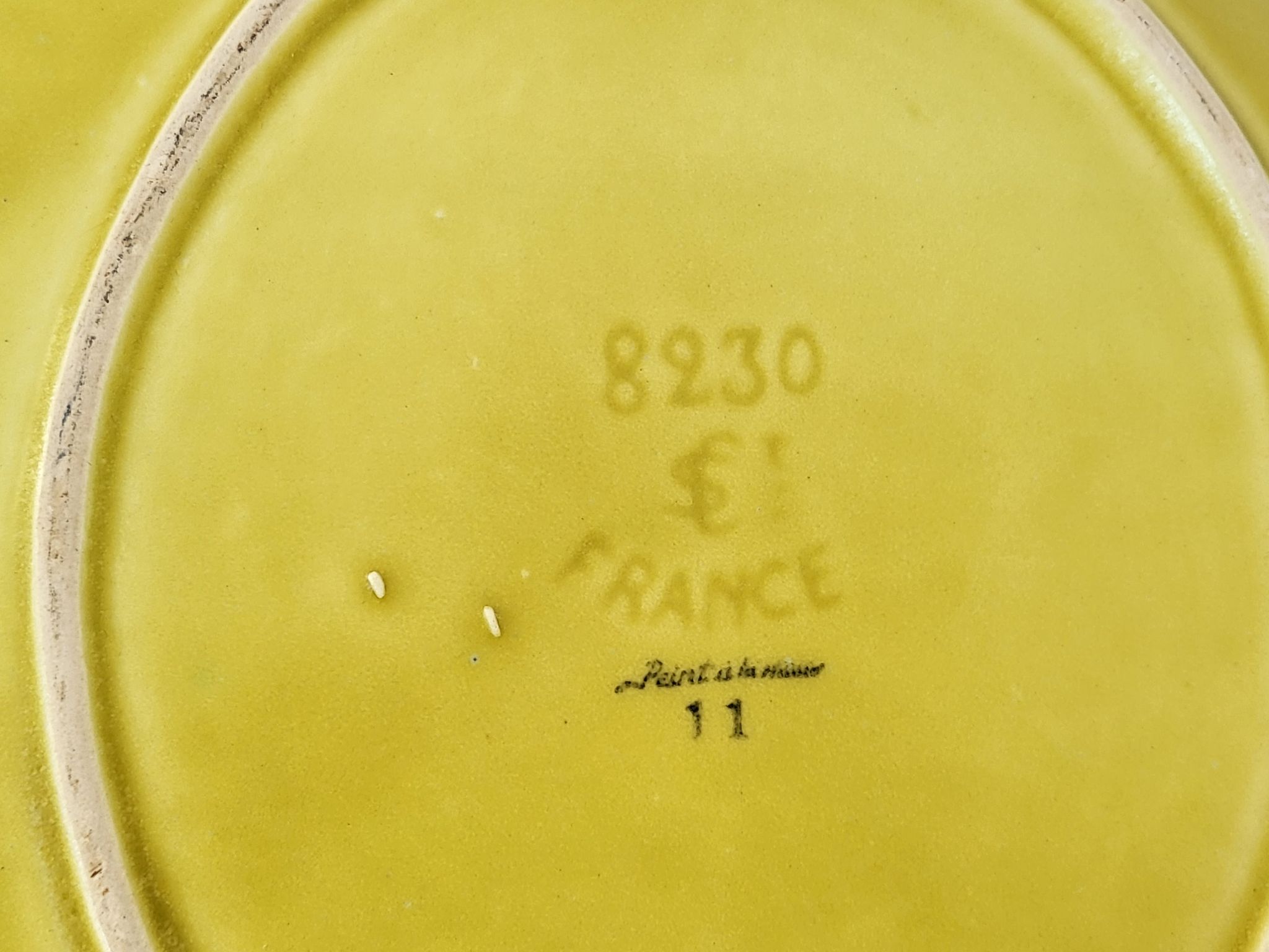 Dish Saint-Clément vintage 1950