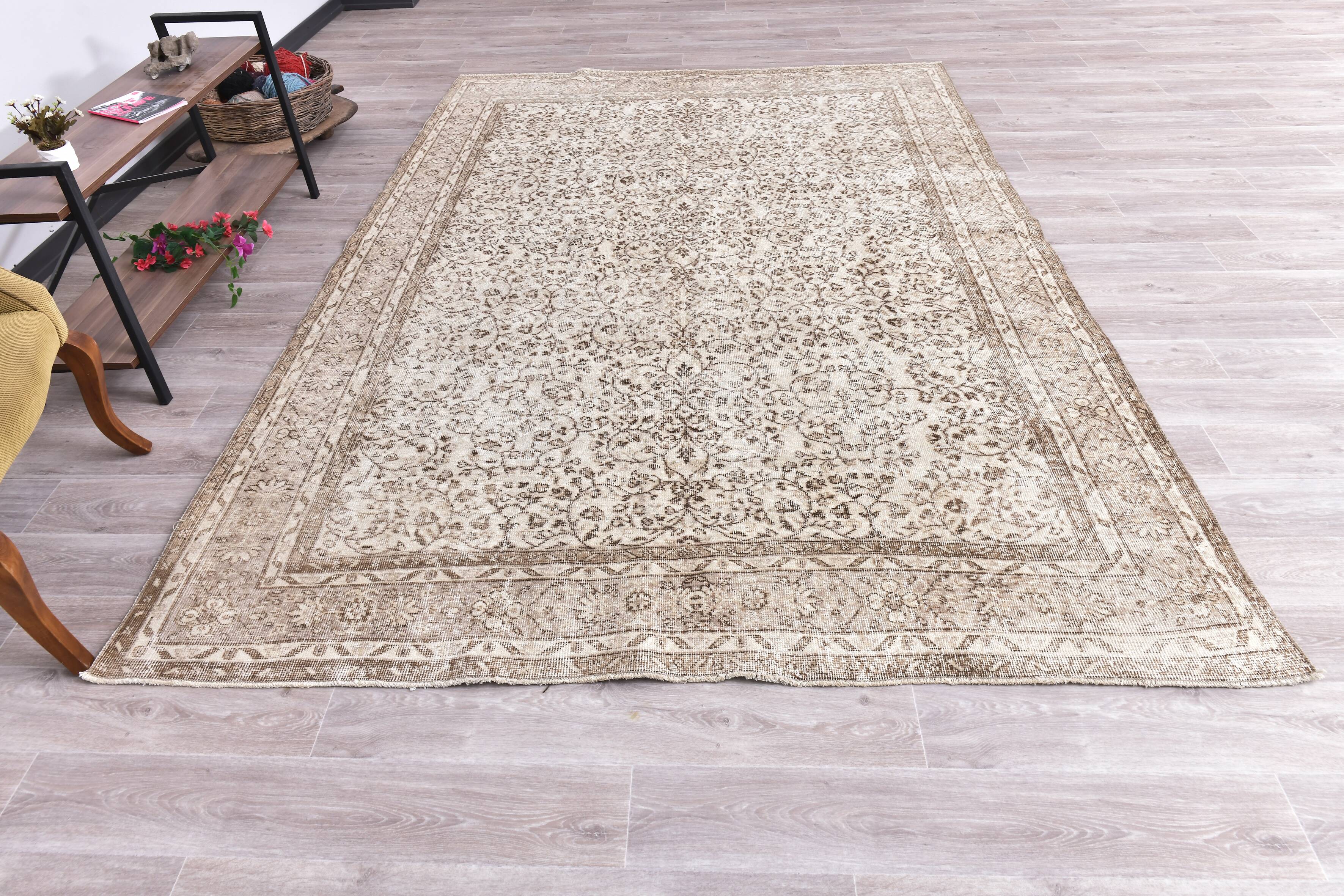 7x10 Beige & Brown Floral Vintage Rug 210x308Cm SK 240522