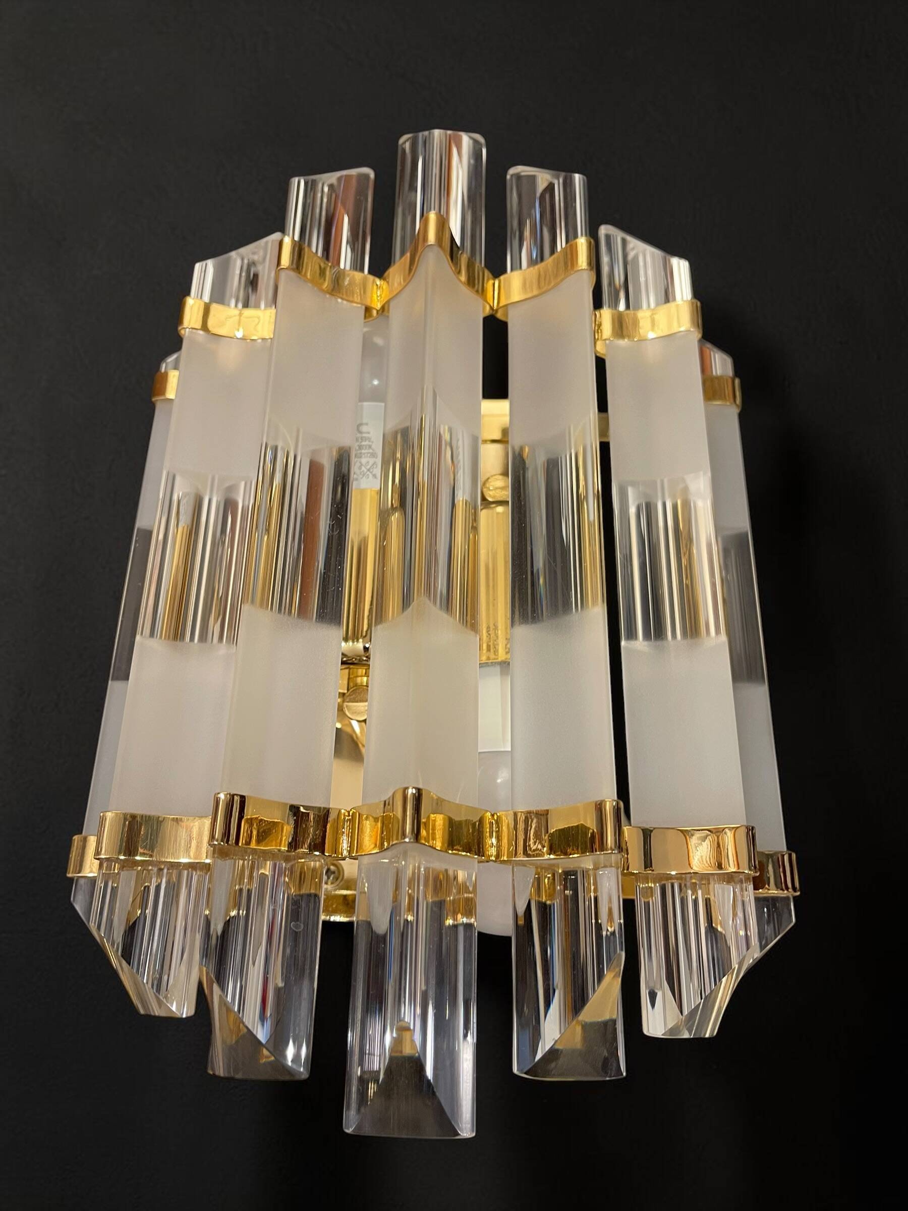 Pair of Venini wall lights 1980
