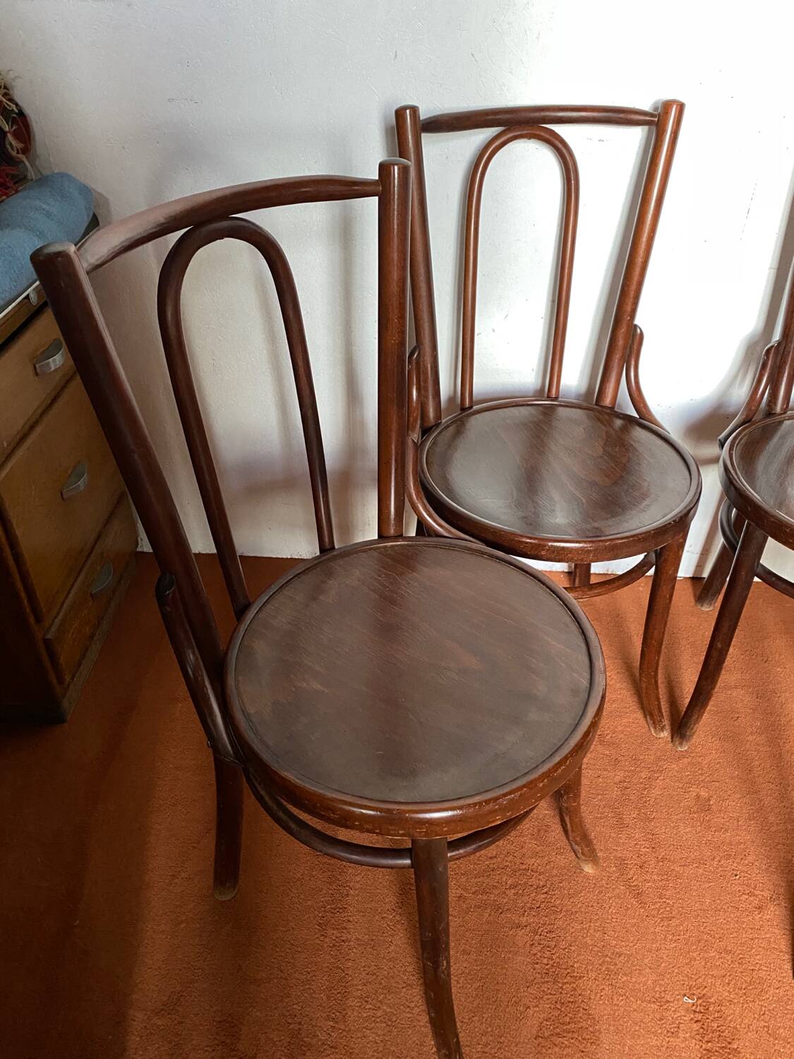 Set of 4 bistro chairs
