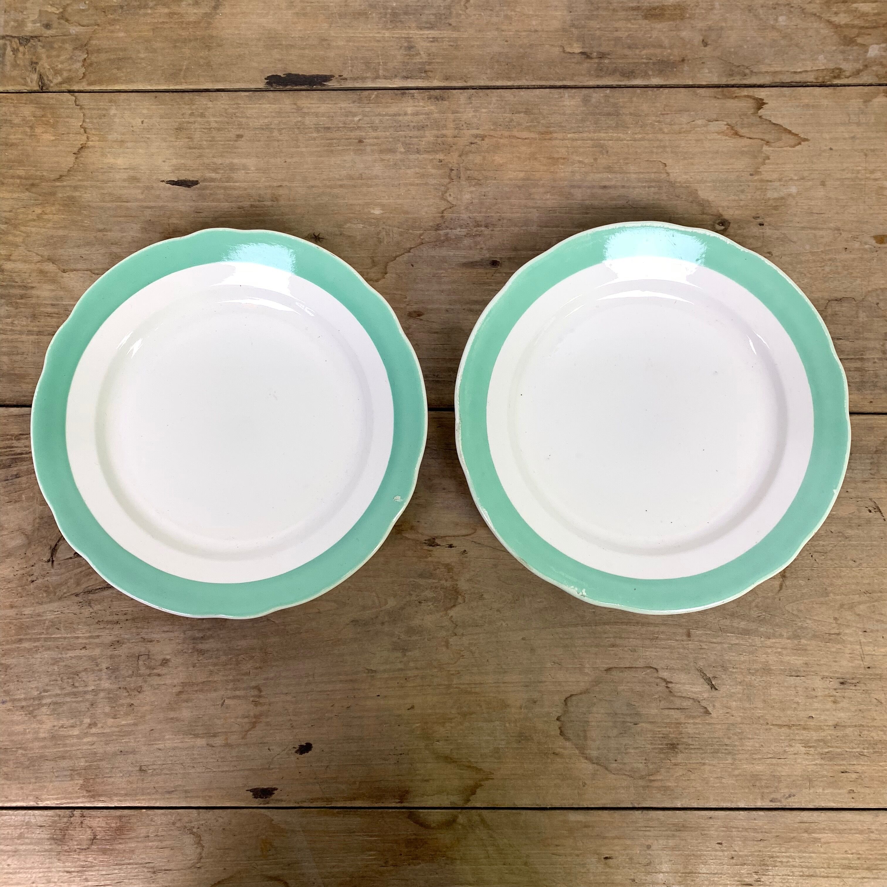 Lot of 2 pastel green compote
