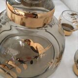 Art Deco liquor service.