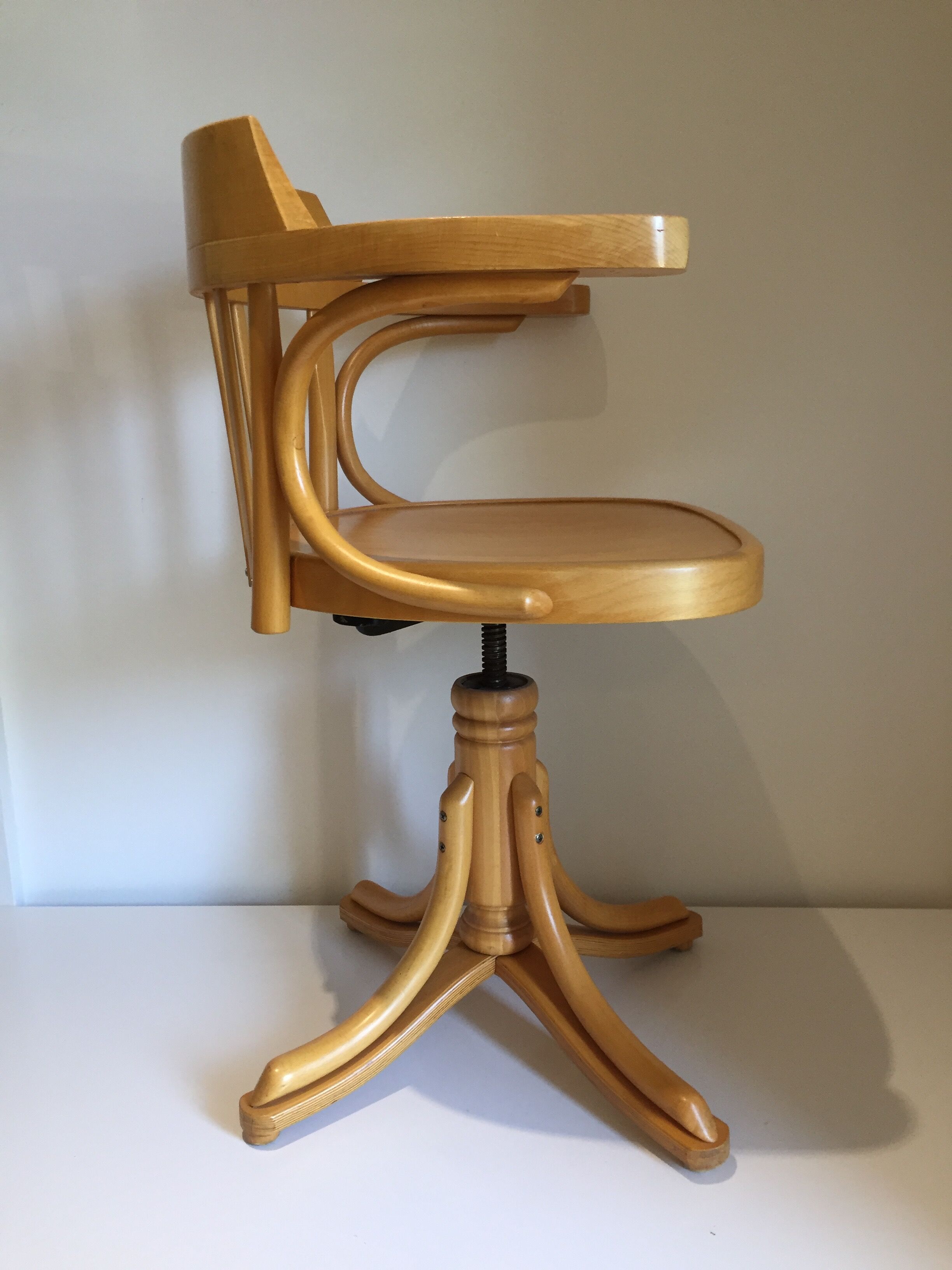 Swivel office chair, ZPM Radomsko for Thonet, year 1960