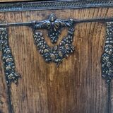 Double portes de placards en chene sculpté XX siècle