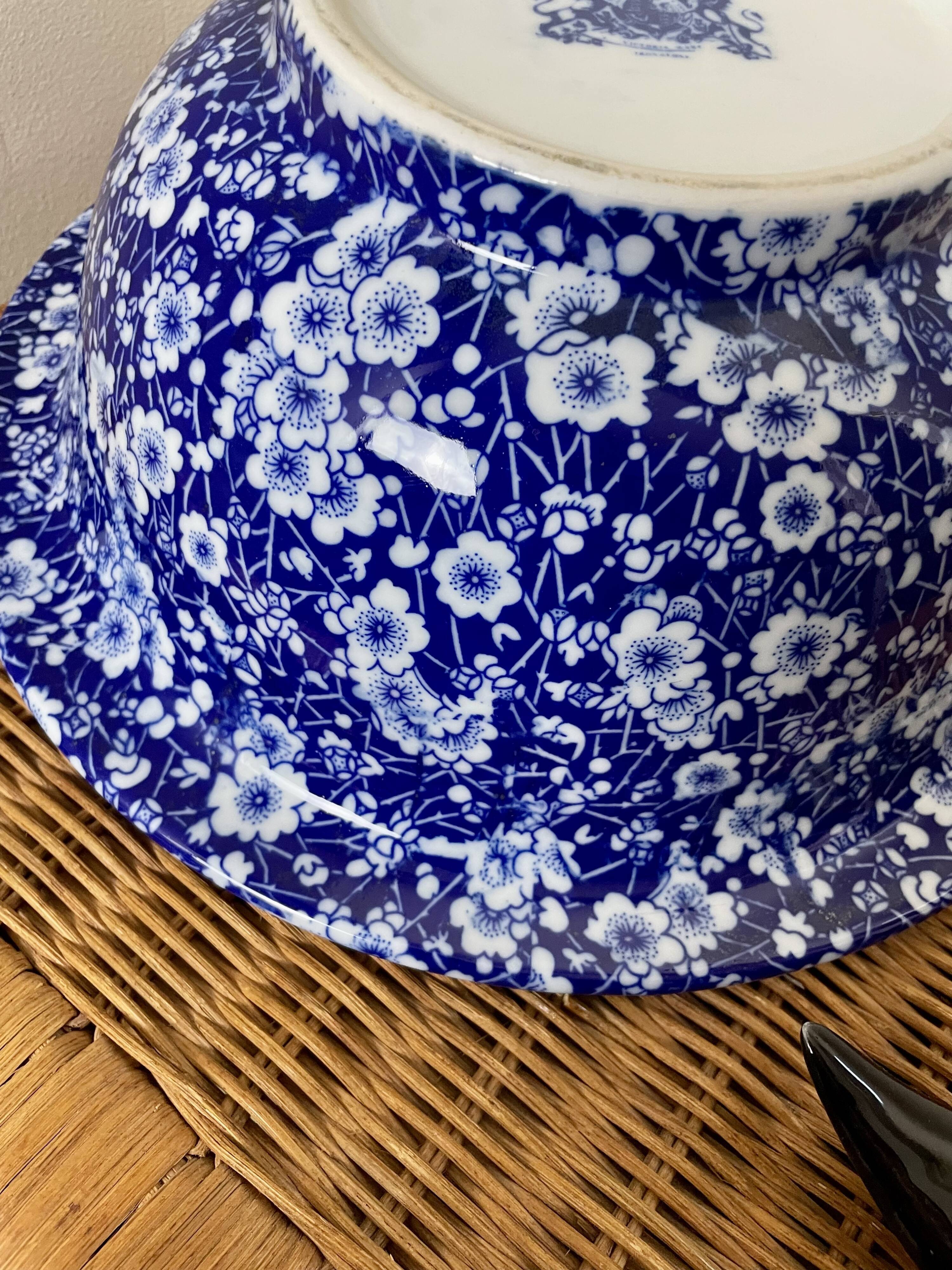 Cauldron Victoria Ware Ironstone