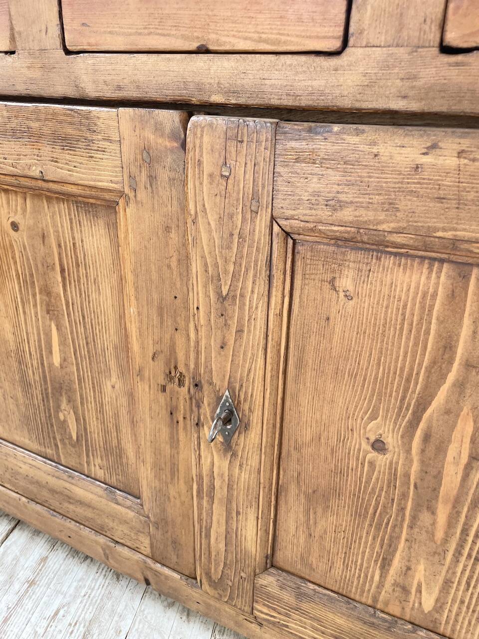 Oak and pine counter 1950