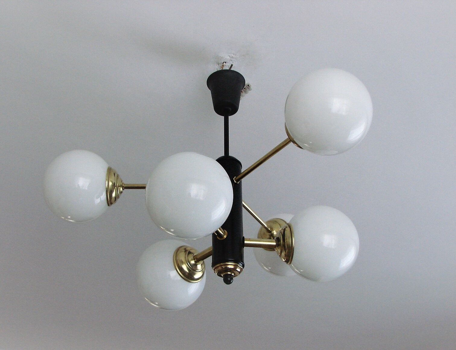 Modernist chandelier, 1970s