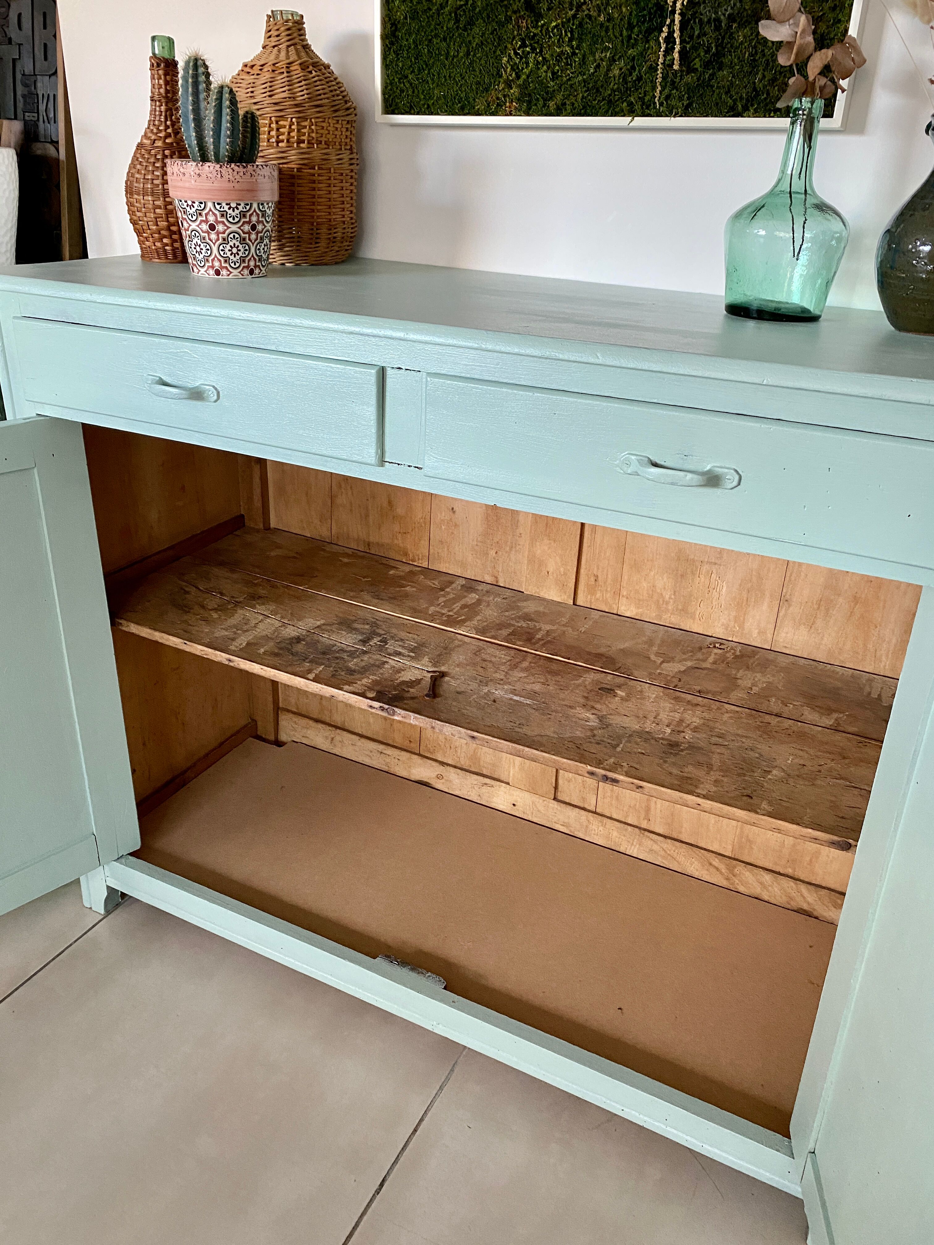 Parisian buffet green mint