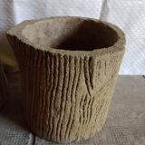 Trunk-shaped flower pots