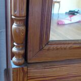 Pitch pine wood mirror bonnetiere