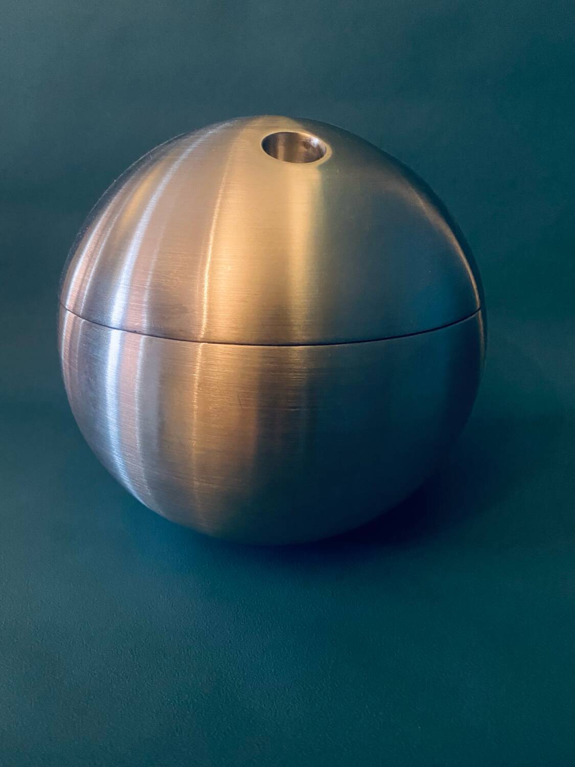 Stainless steel bowling ball ice bucket