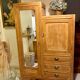Armoire asymétrique bois brut