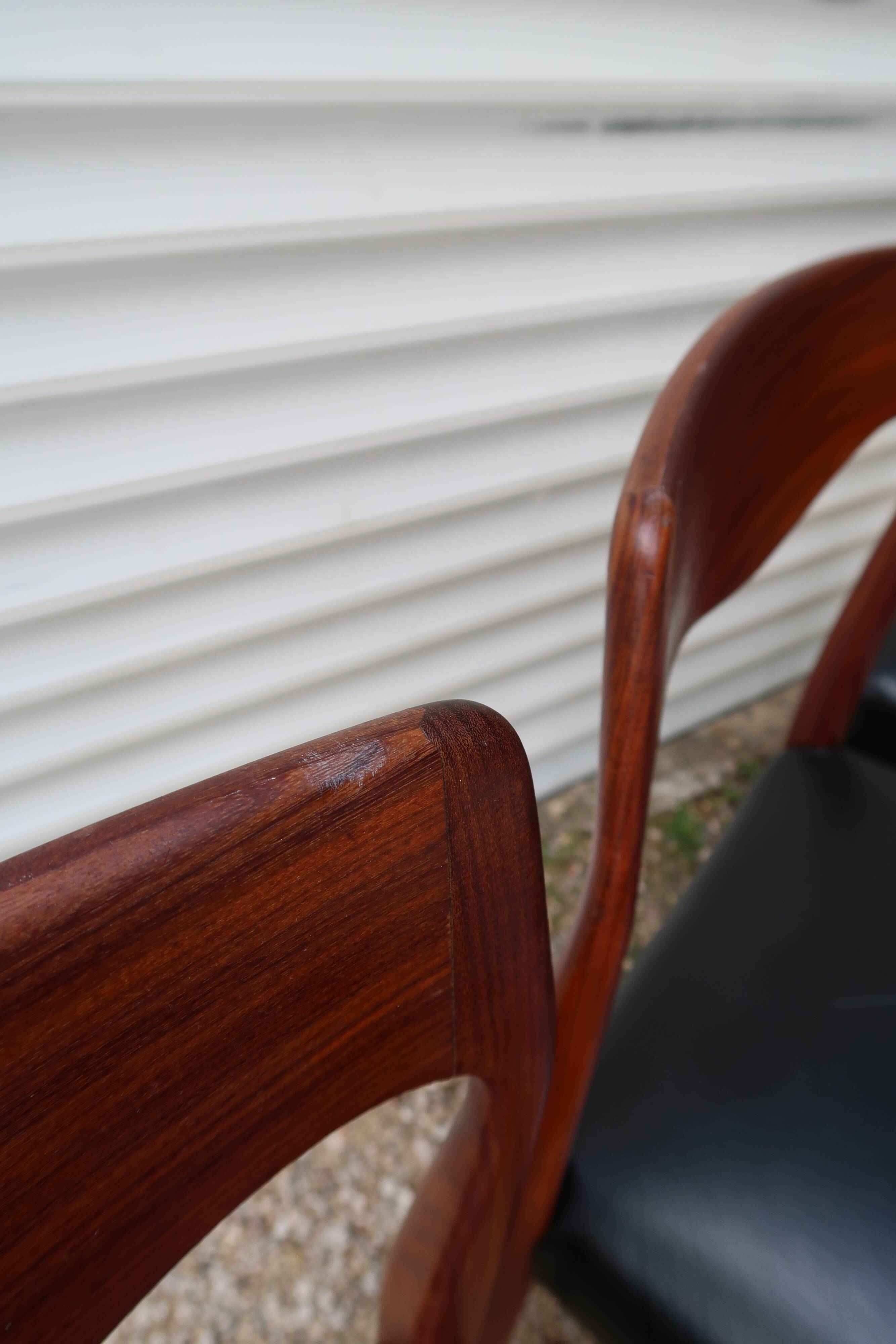 Series of 3 chairs Niels Otto Moller