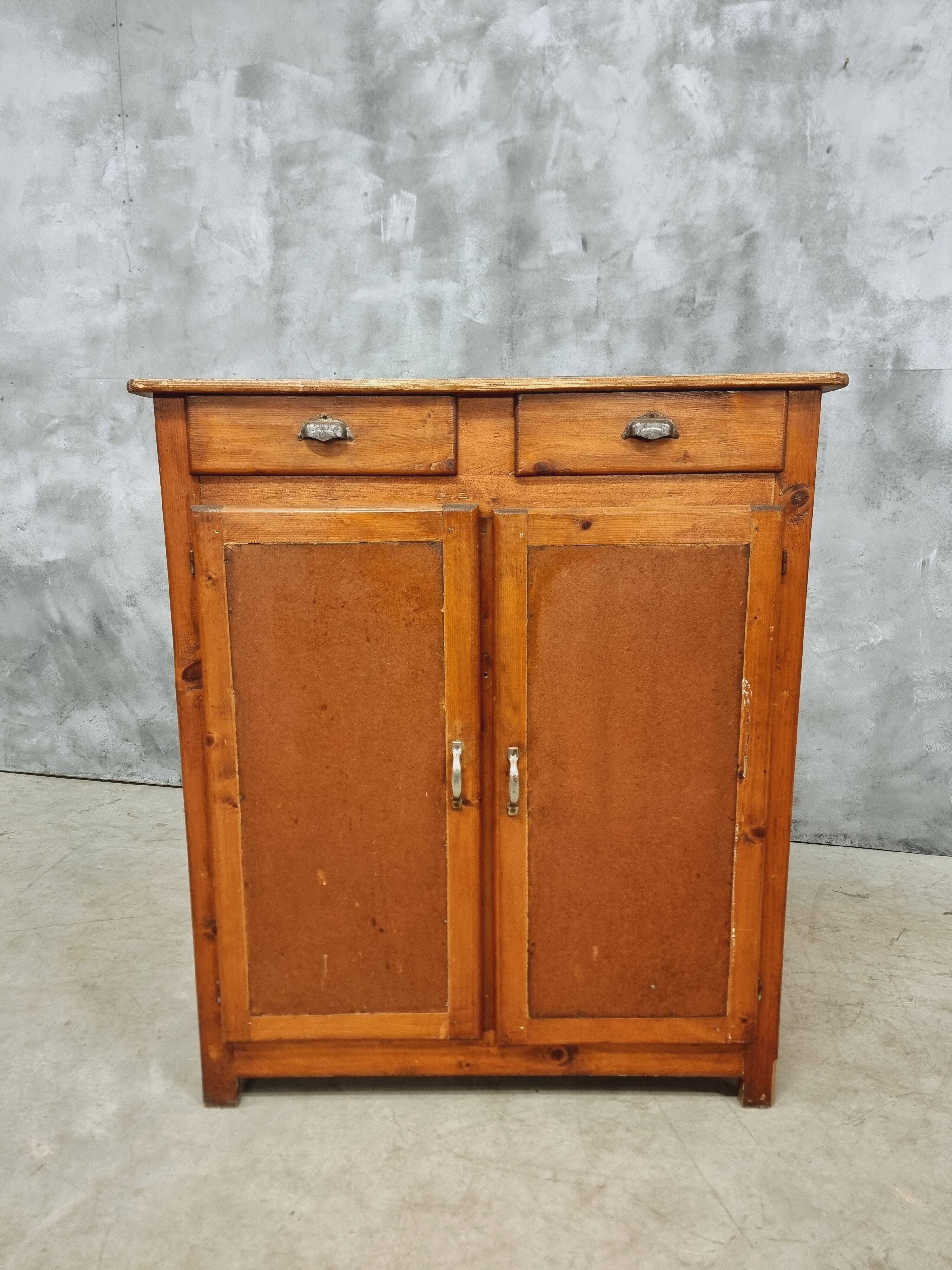 Buffet Commode Ancien En Bois, Mobilier De Poupée Vintage