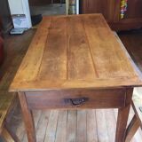 Table de ferme et bancs