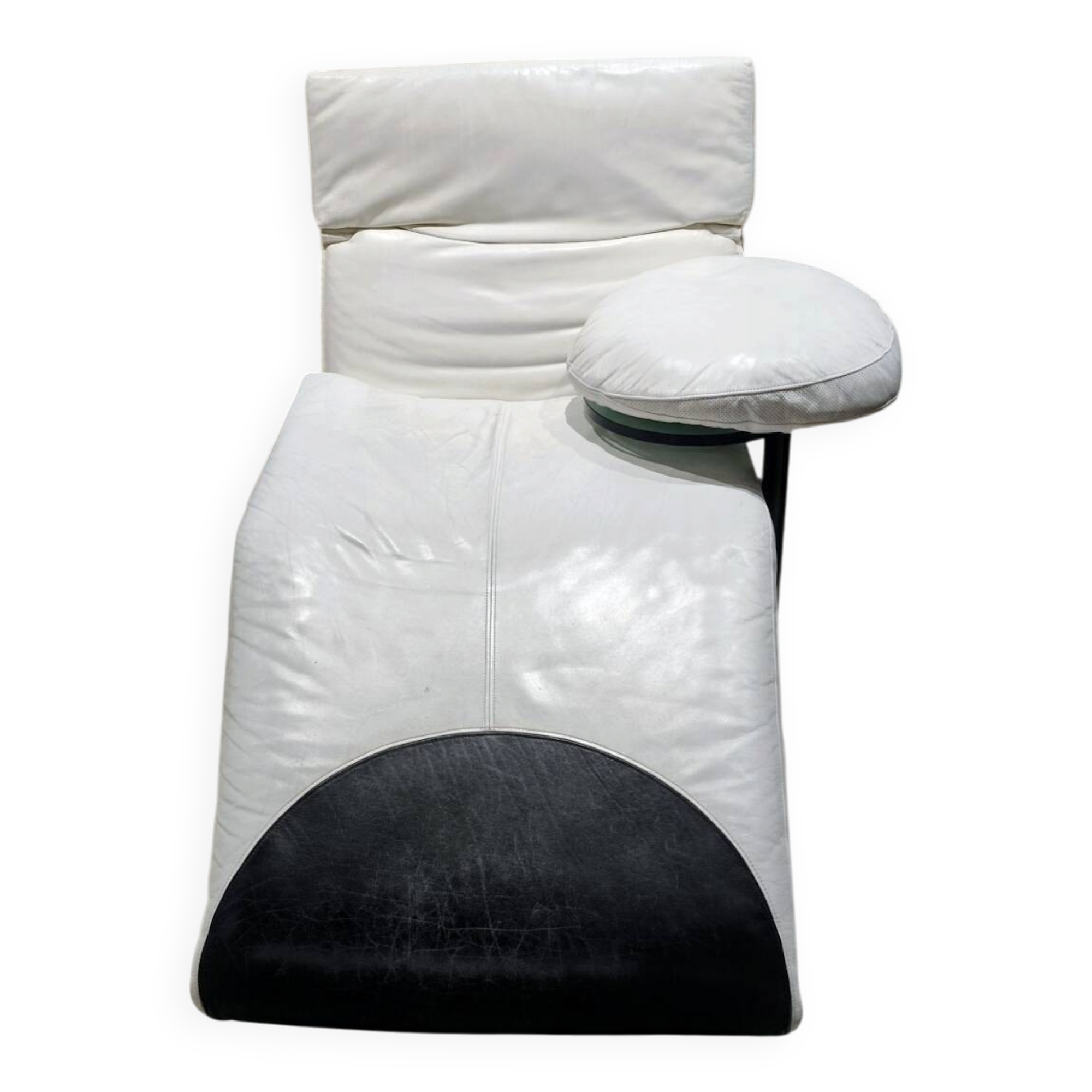 B & B Italia armchair model Arca from the 1980s in leather by Paolo Piva.