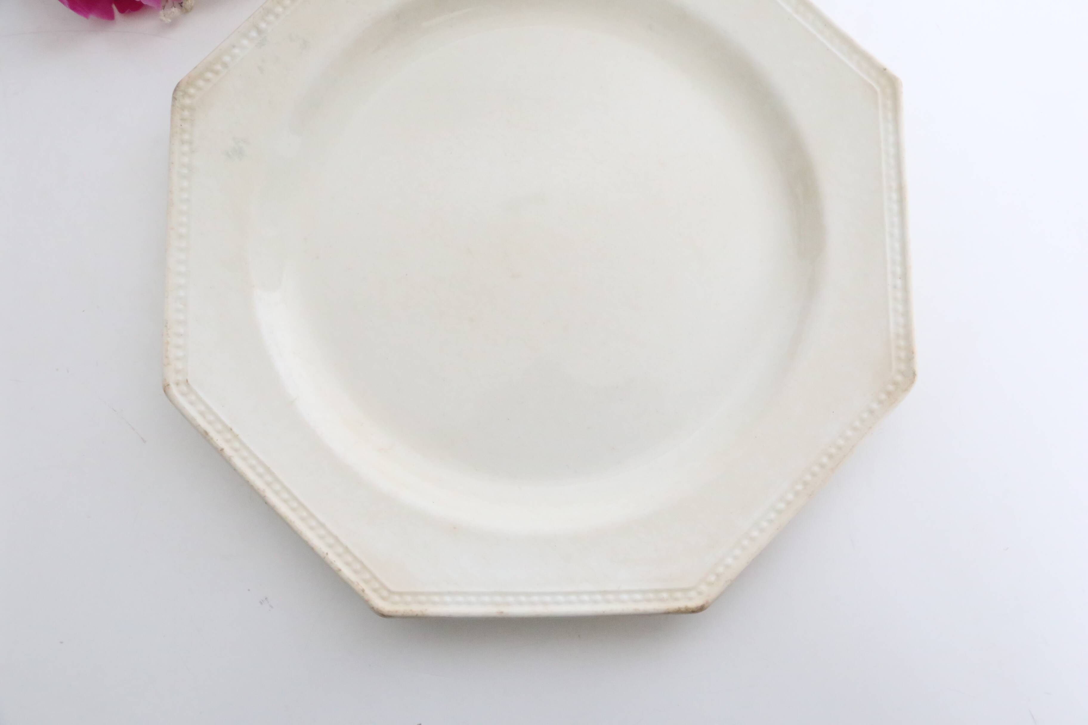 Creil and Montereau plates, 19th century, Perle model, ivory / set of 3