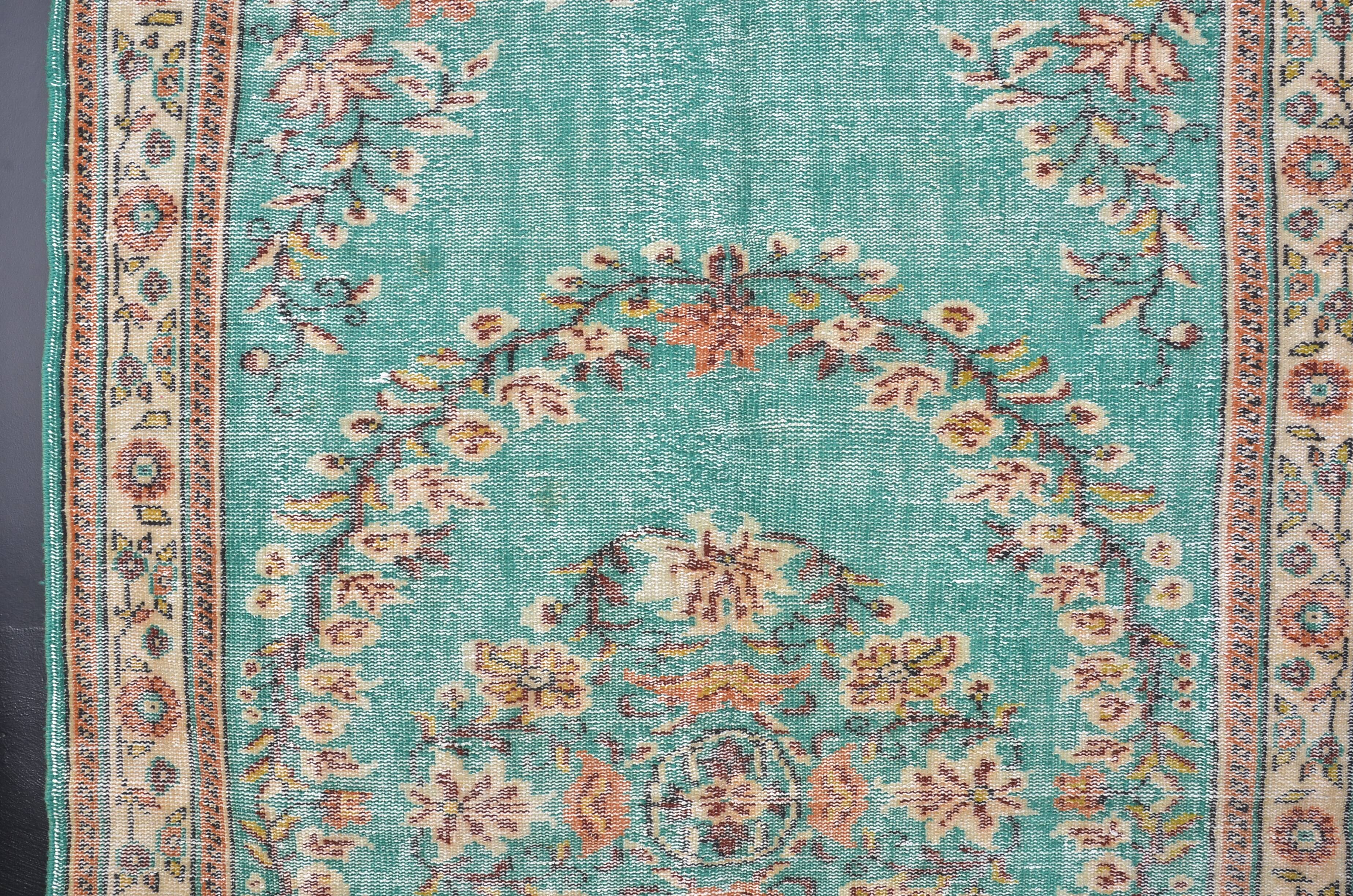 Antique Vintage Area Carpet sku c 202