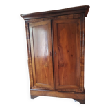 Louis Philippe wardrobe (1834) in walnut.