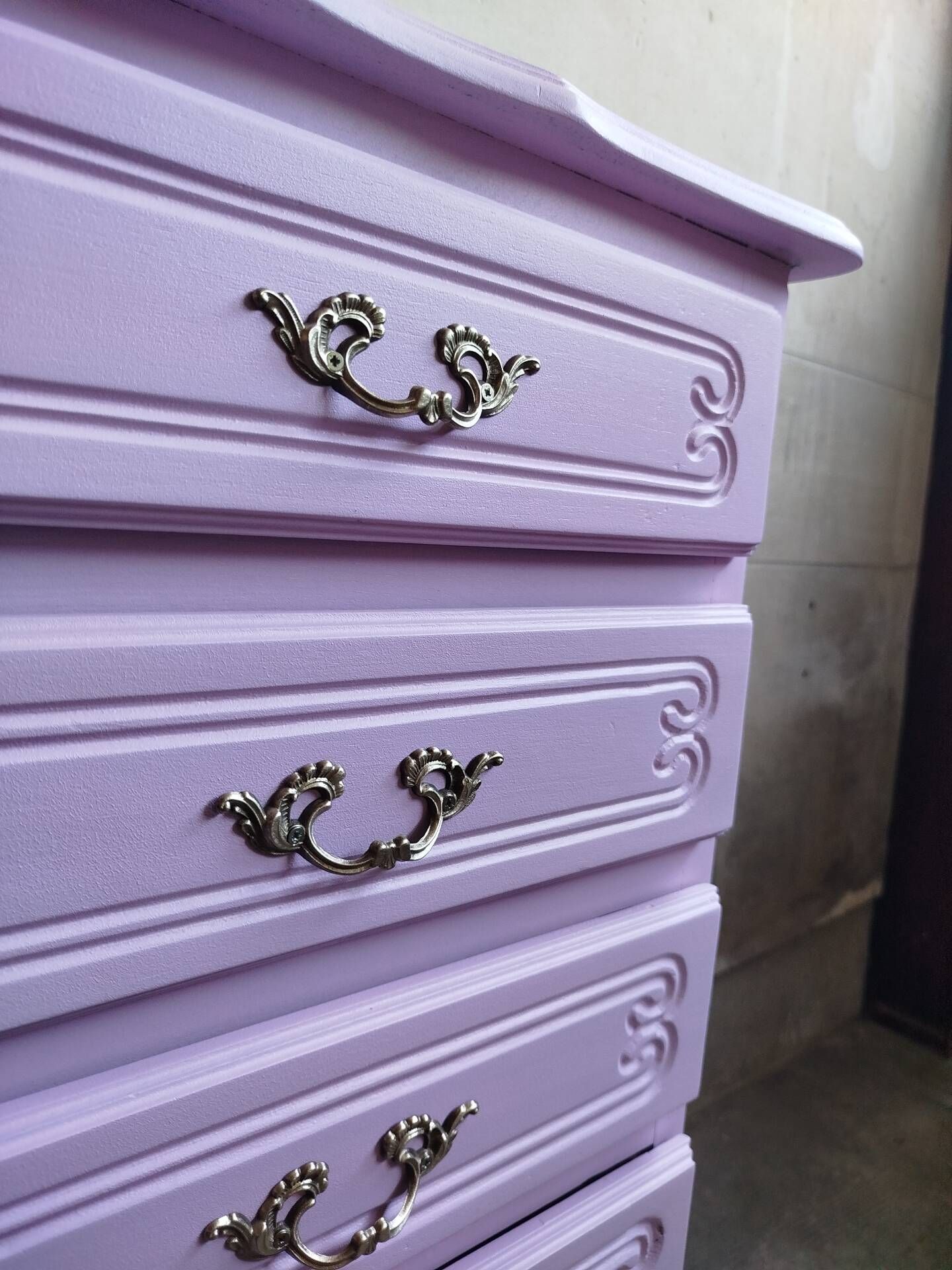 Vintage Rose chest of drawers