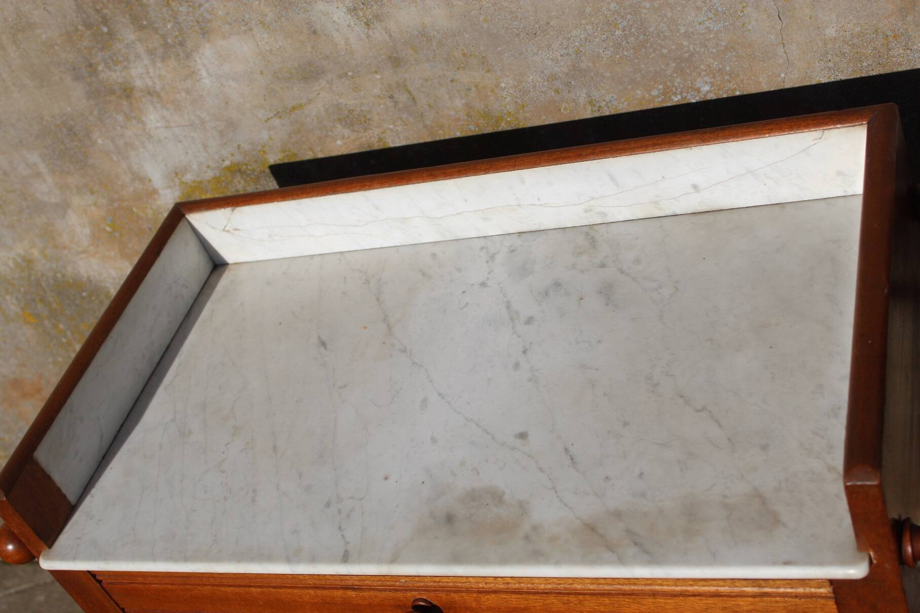 Wooden and marble dressing table