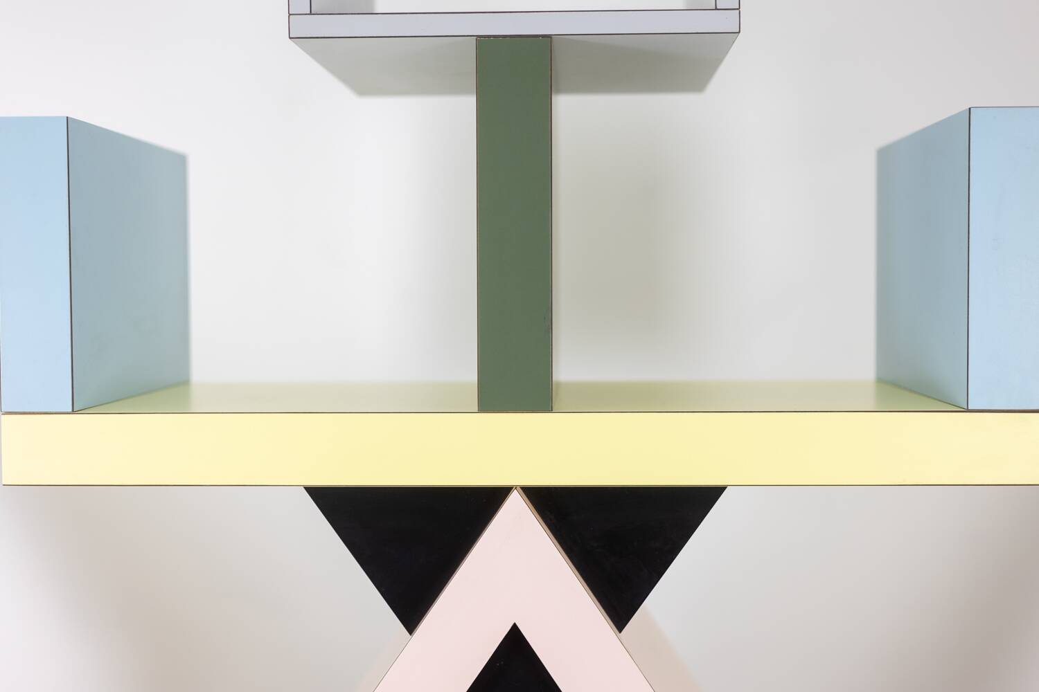 Ettore Sottsass for Memphis. Carlton Library. Year 1981.