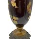 Vase en barbotine à décor de fleurs et papillons – Fin XIXe siècle – Monture