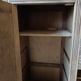 Asymmetrical wardrobe