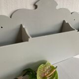 Compartmentalized shelf, mail storage