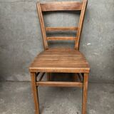 Chaise bistrot rare et atypique