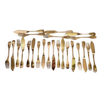 Cailar Bayar shell model fish cutlery